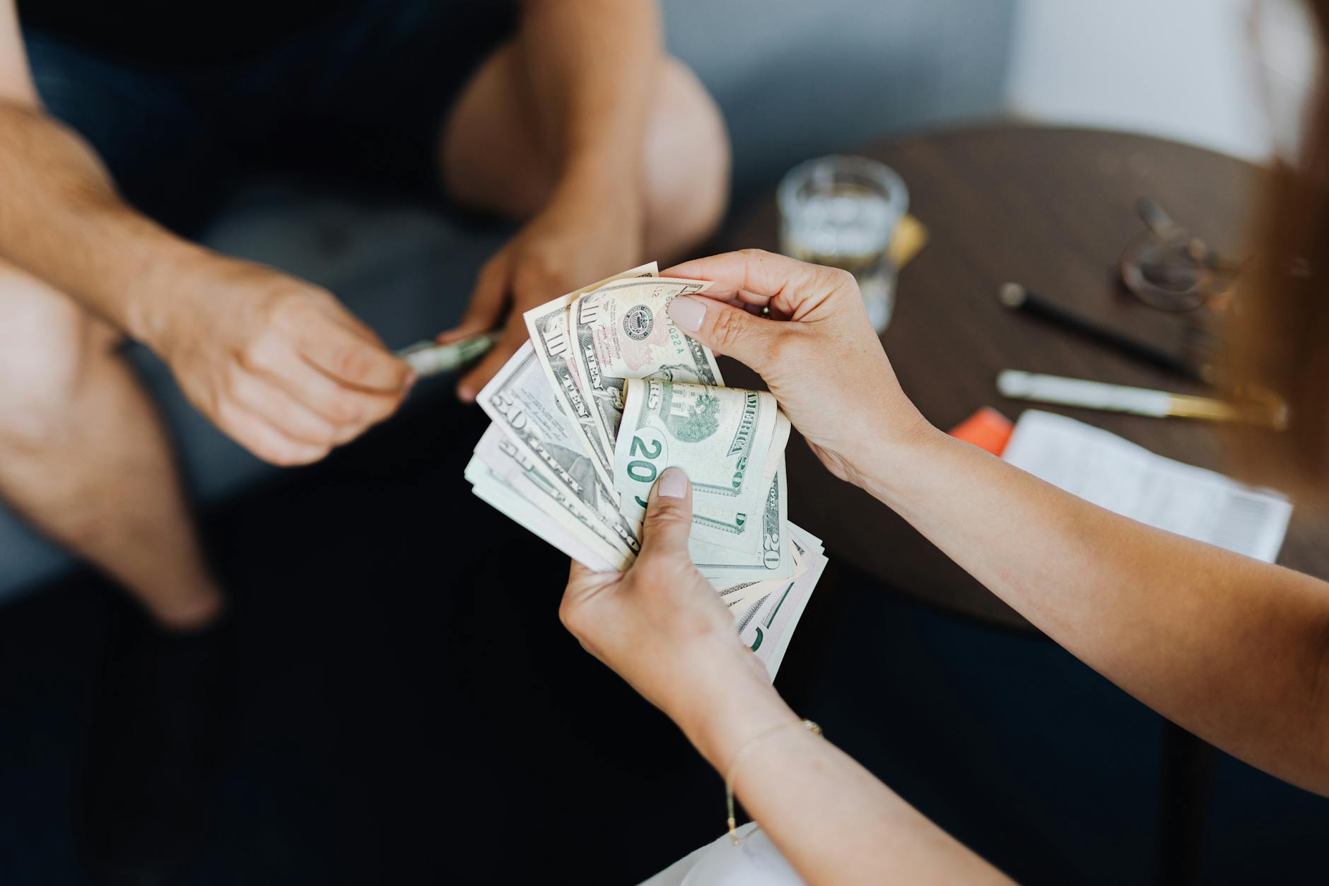 Cut Expenses and Save $500 Monthly