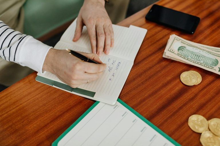 Step-by-Step Guide to Monthly Budgeting 2026