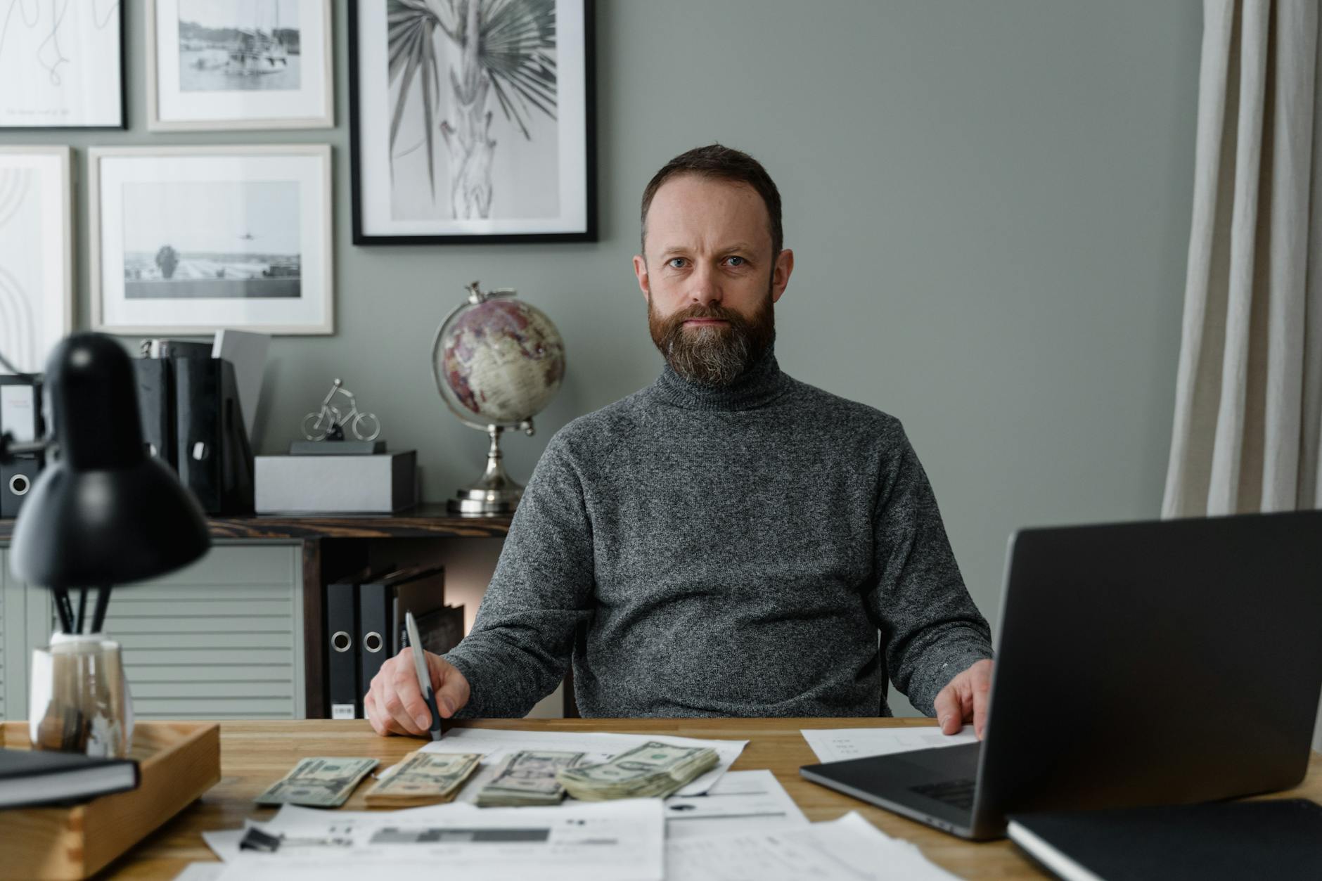 Best Side Hustles to Make Extra Money from Home 2026