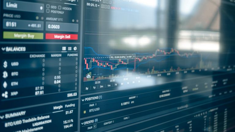 Smart Investing with Just $100 for Beginners