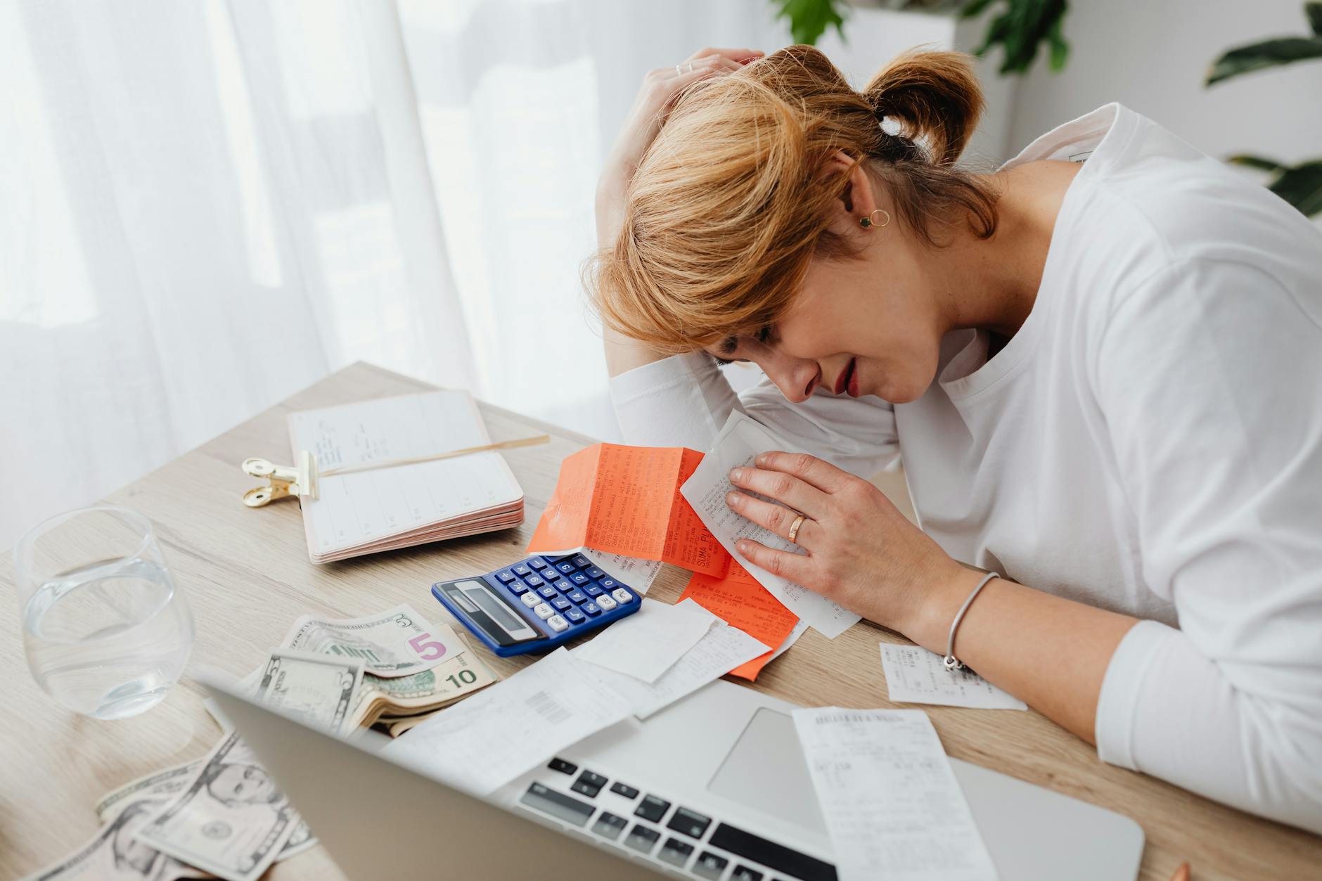 Why Ignoring Credit Card Debt Is a Huge Mistake
